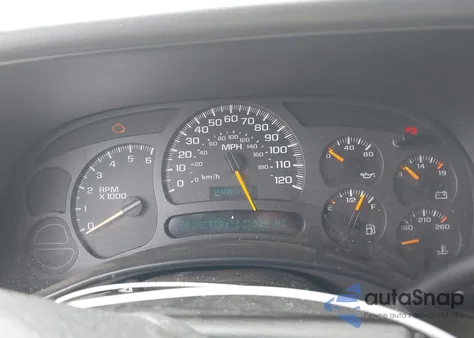 2003 Chevrolet Avalanche 1500 z USA, uszkodzony, nr VIN 3GNEK13T23G321069